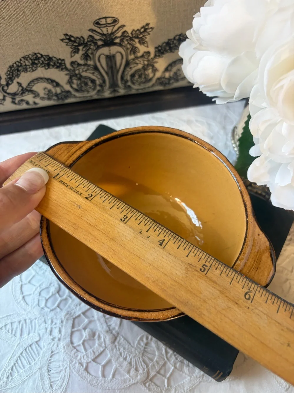 Hausswirth Pottery bowls ducks flowers vintage